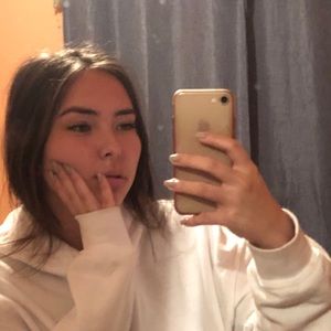 Meet your Posher, Divine